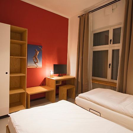 Schillinger-Berlin Am Tempelhofer Feld Aparthotel Quarto foto
